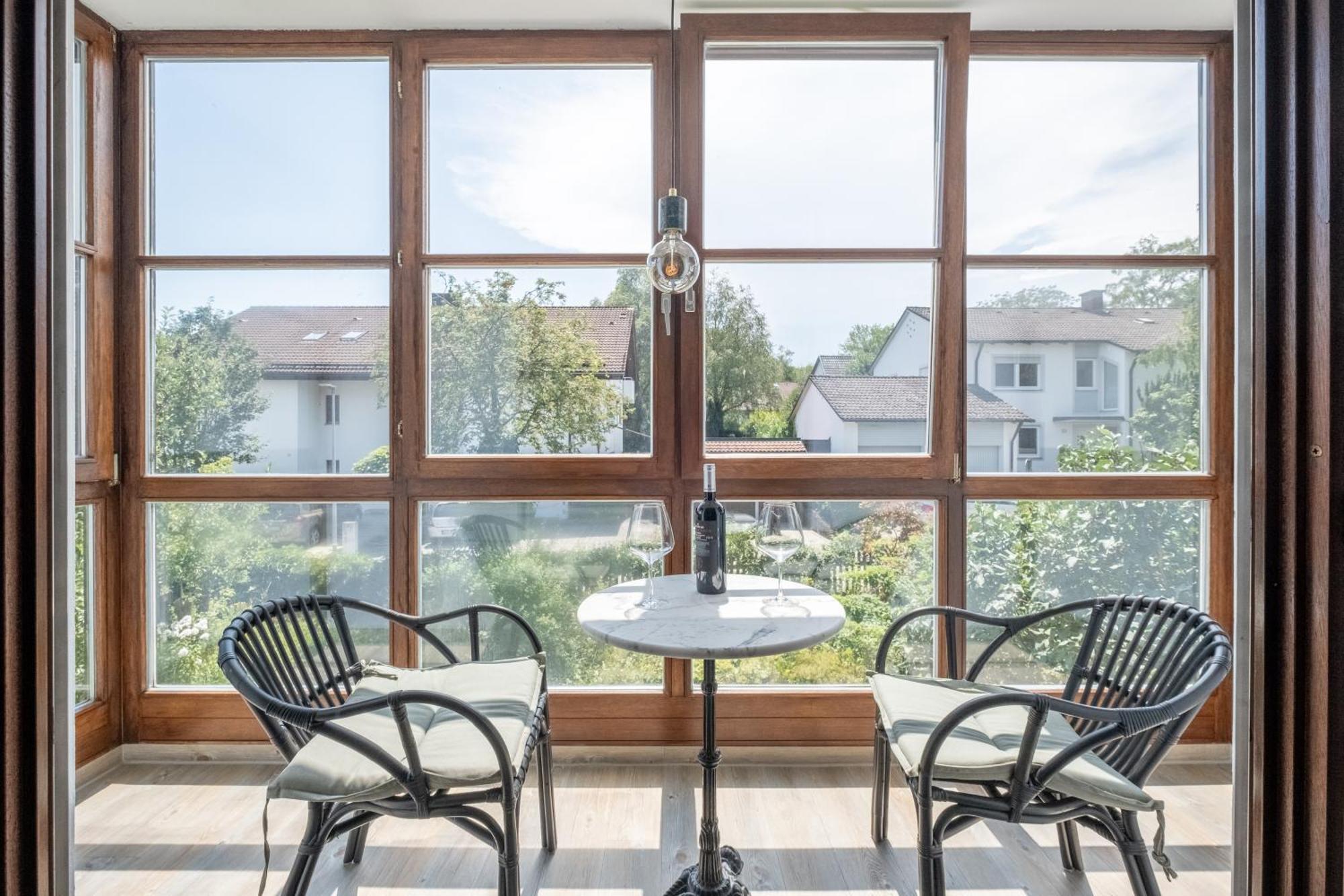 Gemuetliches Wohlfuehl-Apartment Mit Perfektem Seeblick Diessen am Ammersee Exterior foto